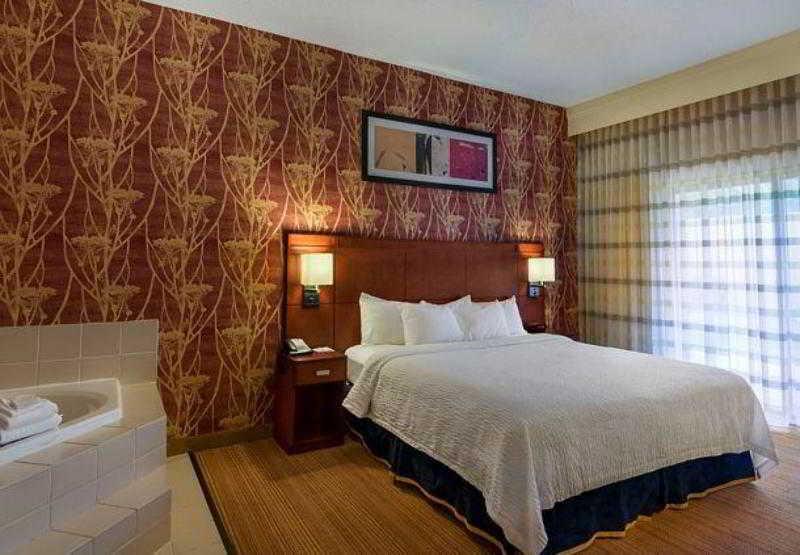Courtyard By Marriott Boston Westborough Exterior foto
